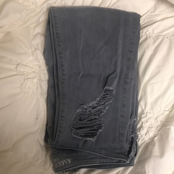 Grey American Eagle ripped jeans - Picture 2 of 4